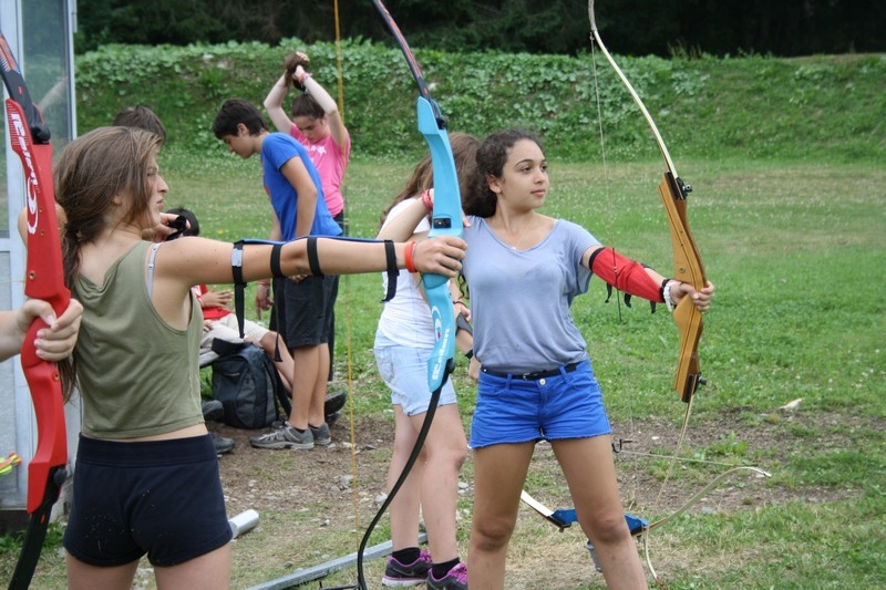 Village Camps International Summer Camp Leysin, Switzerland 2026-08-15 https://www.villagecamps.com/journals_admin/images/713-13-archery (40).jpg